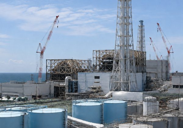 福島第一原子力発電所の構内(視察時)